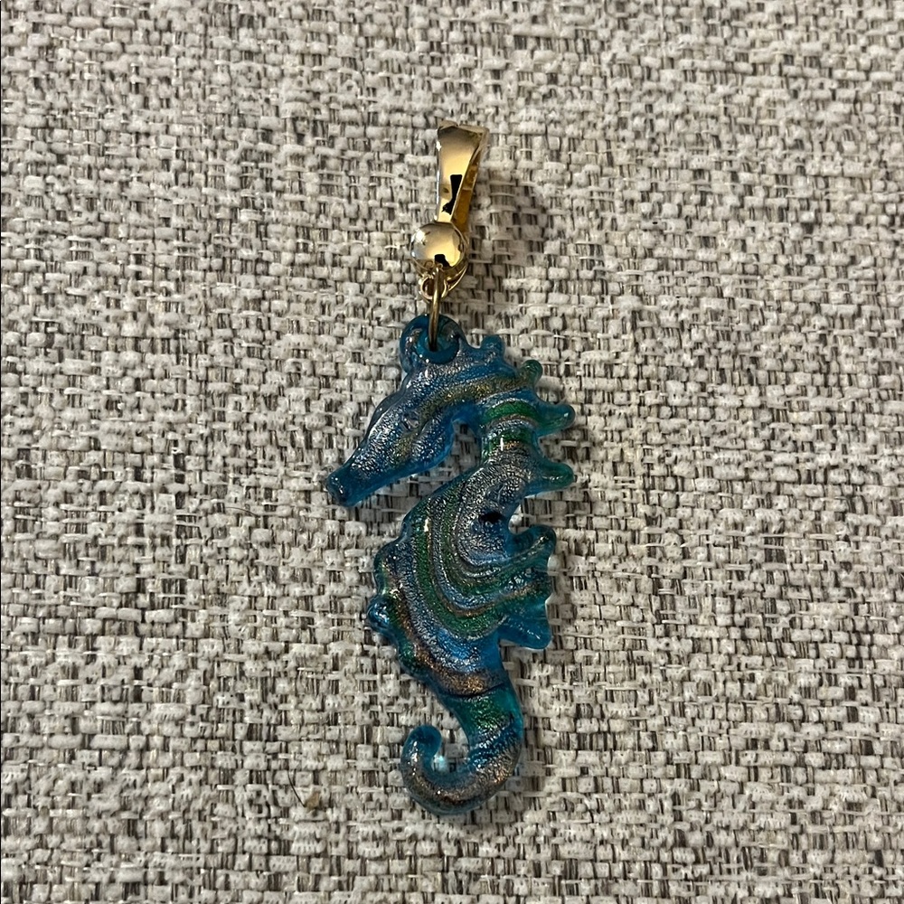 Roman RMN Seahorse Pendant‎ Blue and Green